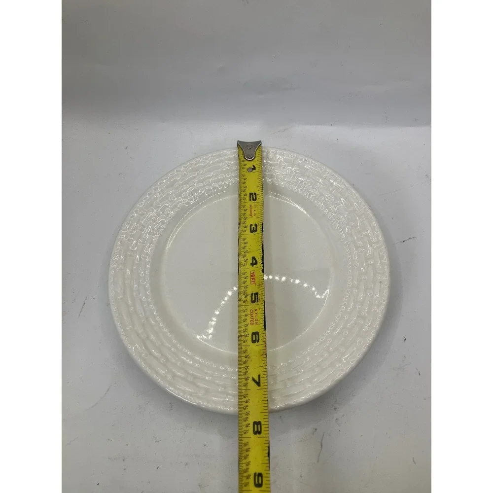 Gibson Home White Dinner Plates, Set of 2, Woven Basketweave Design,‎ Round